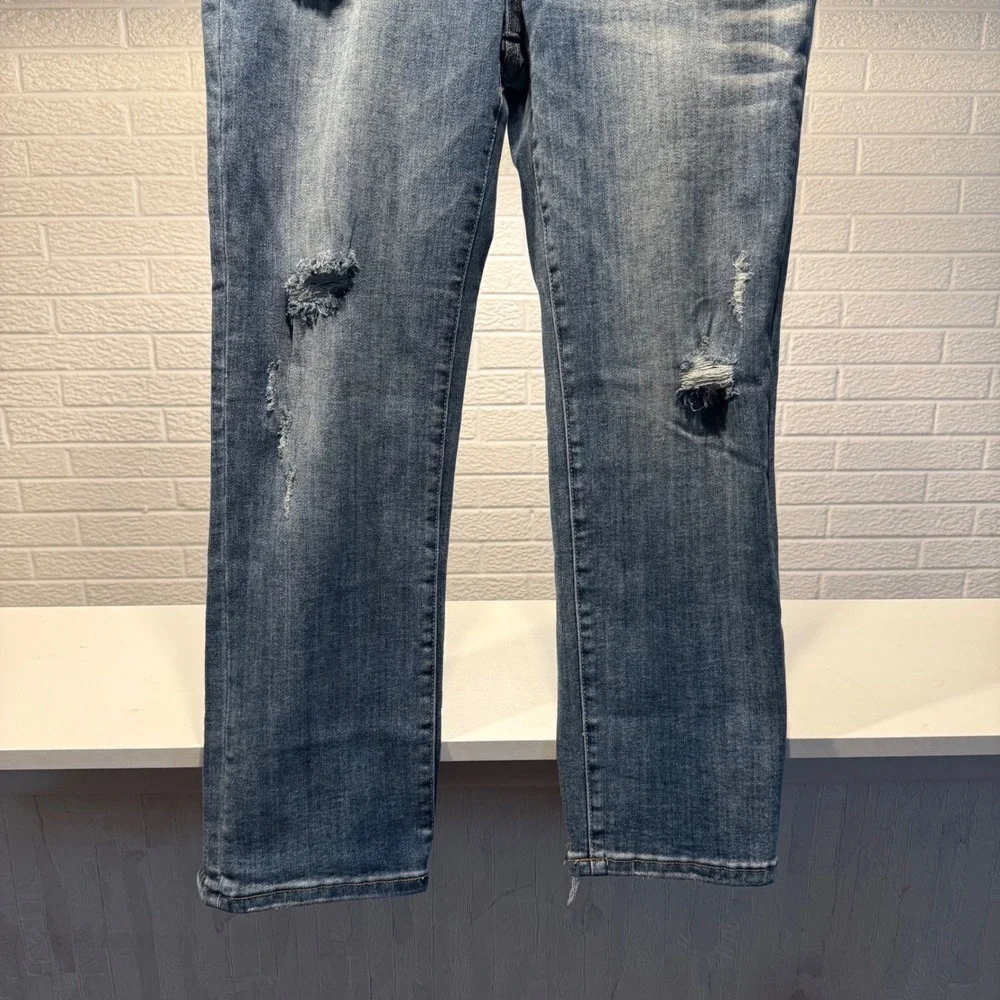 RISEN Los Angeles Women's Vintage Washed Straight Leg Ripped Distressed Jeans